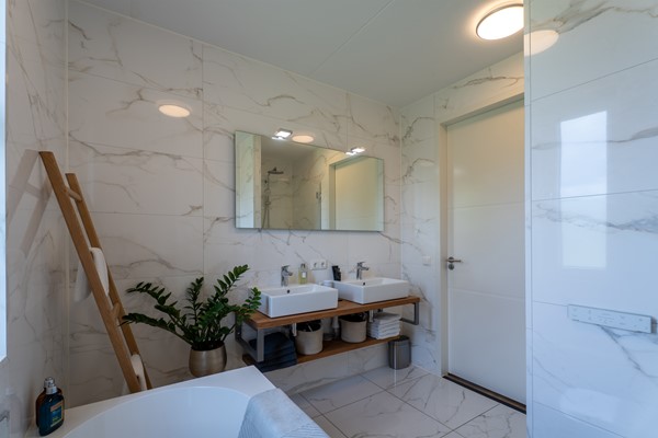 Medium property photo - Esplanadapad 20, 3192 VE Hoogvliet Rotterdam